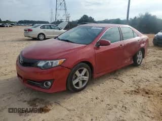 2014 Toyota Camry SE Sport с VIN 4T1BF1FKXEU748157, выставлен на аукционе Copart как лот 80736375 с пробегом 141 968 миль миль и Списание • Salvage title. История ставок и продаж доступна на DreamBid. Изображение 1.
