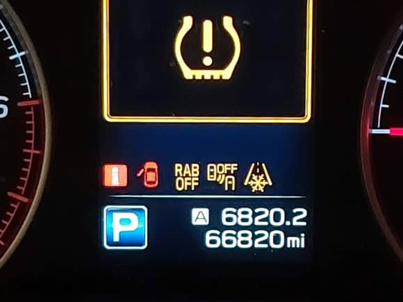 2021 Subaru Ascent Premium с VIN 4S4WMAFD1M3402186, выставлен на аукционе IAAI как лот 41375595 с пробегом 66 820 миль миль и . История ставок и продаж доступна на DreamBid. Изображение 15.