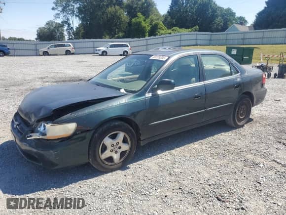 2000 Honda Accord EX with VIN 1HGCG1654YA100837, listed as a Copart auction lot 80288005 with Not provided miles and Salvage title. Bid and sale history available at DreamBid. Image 1.