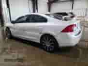 2017 Volvo S60 Inscription Platinum с VIN LYV402TM3HB146807, выставлен на аукционе Copart как лот 61412475 с пробегом 71 862 миль миль и Списание • Salvage title. История ставок и продаж доступна на DreamBid. Изображение 2.