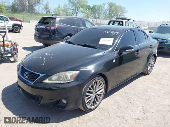 2011 Lexus IS 350 with VIN JTHBE5C29B5027237, listed as a IAAI auction lot 42236845 with 215,485 mi miles and . Bid and sale history available at DreamBid. Image 18.