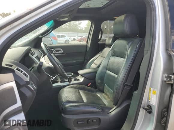 2012 Ford Explorer XLT z VIN 1FMHK7D89CGA49369, wystawiony jako Copart lot #70575965 z przebiegiem 220 350 mil mil oraz Szkoda całkowita • Salvage title. Historia ofert i sprzedaży dostępna na DreamBid. Obrazek 7.