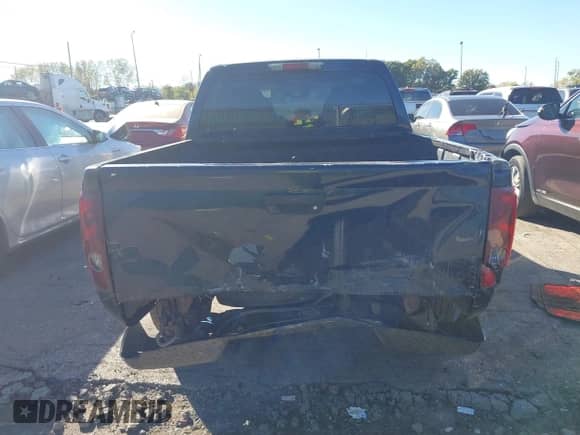 2008 Chevrolet Colorado 1LT z VIN 1GCCS13E988127024, wystawiony jako IAAI lot #43473907 z przebiegiem 112 953 mil mil oraz . Historia ofert i sprzedaży dostępna na DreamBid. Obrazek 16.