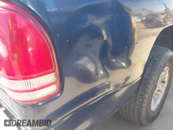 2000 Dodge Dakota Sport с VIN 1B7GL2AN0YS744001, выставлен на аукционе IAAI как лот 41966293 с пробегом 292 160 миль миль и . История ставок и продаж доступна на DreamBid. Изображение 6.