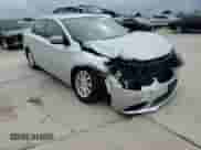 2017 Nissan Sentra SV с VIN 3N1AB7AP1HY399525, выставлен на аукционе Copart как лот 82739225 с пробегом 105 341 миль миль и Списание • Salvage title. История ставок и продаж доступна на DreamBid. Изображение 14.