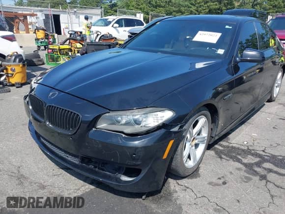 2011 BMW 5 Series 535i with VIN WBAFR7C52BC804055, listed as a IAAI auction lot 42972022 with 119,049 mi miles and . Bid and sale history available at DreamBid. Image 6.