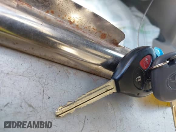 2010 Toyota Camry SE с VIN 4T1BK3EK0AU099455, выставлен на аукционе IAAI как лот 43282292 с пробегом 189 941 миль миль и . История ставок и продаж доступна на DreamBid. Изображение 11.