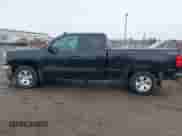2017 Chevrolet Silverado 1500 LT with VIN 1GCVKREH6HZ140208, listed as a IAAI auction lot 42000684 with 174,989 mi miles and . Bid and sale history available at DreamBid. Image 13.