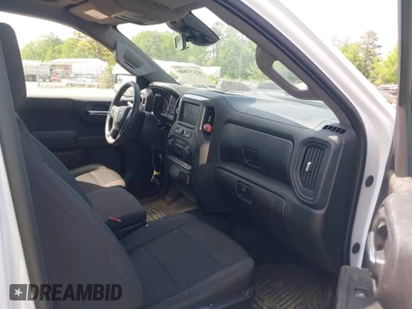 2024 Chevrolet Silverado 1500 Custom Trail Boss с VIN 3GCPDCEK2RG210591, выставлен на аукционе IAAI как лот 42157840 с пробегом 36 744 миль миль и . История ставок и продаж доступна на DreamBid. Изображение 5.