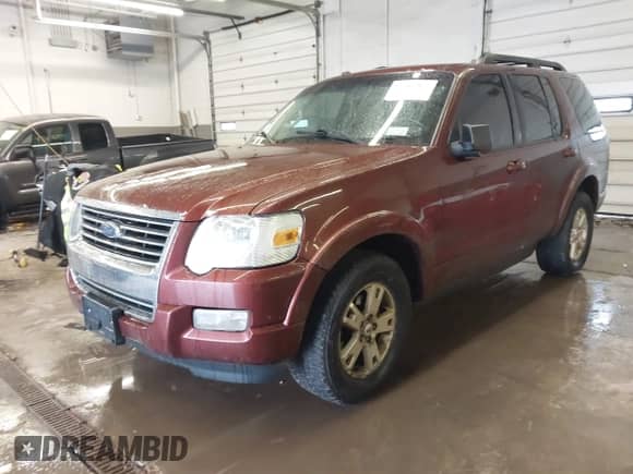 2010 Ford Explorer with VIN 1FMEU7D89AUB13941, listed as a IAAI auction lot 41651307 with 201,322 mi miles and . Bid and sale history available at DreamBid. Image 2.