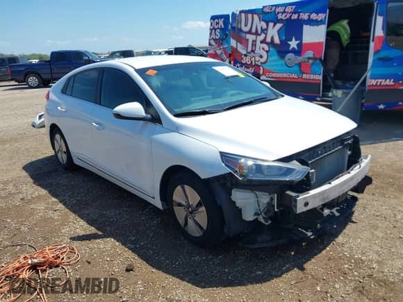 2021 Hyundai Ioniq SE с VIN KMHC75LC5MU261050, выставлен на аукционе IAAI как лот 43255722 с пробегом 116 961 миль миль и . История ставок и продаж доступна на DreamBid. Изображение 1.