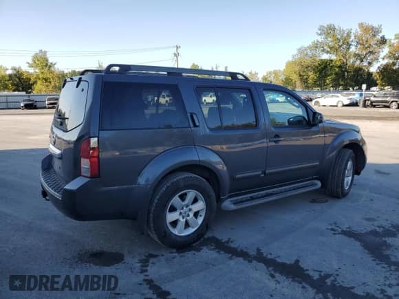 2011 Nissan Pathfinder LE z VIN 5N1AR1NB6BC631178, wystawiony jako Copart lot #71516945 z przebiegiem 213 386 mil mil oraz Szkoda całkowita • Salvage title. Historia ofert i sprzedaży dostępna na DreamBid. Obrazek 3.