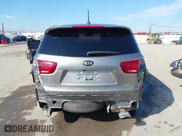 2019 Kia Sorento LX with VIN 5XYPG4A30KG546045, listed as a IAAI auction lot 43427534 with 61,825 mi miles and . Bid and sale history available at DreamBid. Image 17.