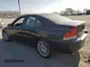 2007 Volvo S60 2.5L Turbo с VIN YV1RH592572638495, выставлен на аукционе Copart как лот 56335705 с пробегом 194 720 миль миль и Чистый • Clean title. История ставок и продаж доступна на DreamBid. Изображение 2.