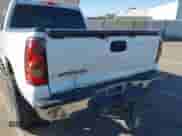 2005 Chevrolet Silverado 1500 LS с VIN 2GCEC13T851318372, выставлен на аукционе IAAI как лот 42863059 с пробегом 223 540 миль миль и . История ставок и продаж доступна на DreamBid. Изображение 18.