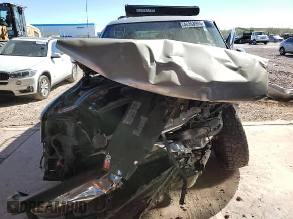 2003 Chevrolet Suburban LT с VIN 3GNGK26U33G203907, выставлен на аукционе Copart как лот 46903905 с пробегом 318 022 миль миль и Списание • Salvage title. История ставок и продаж доступна на DreamBid. Изображение 5.