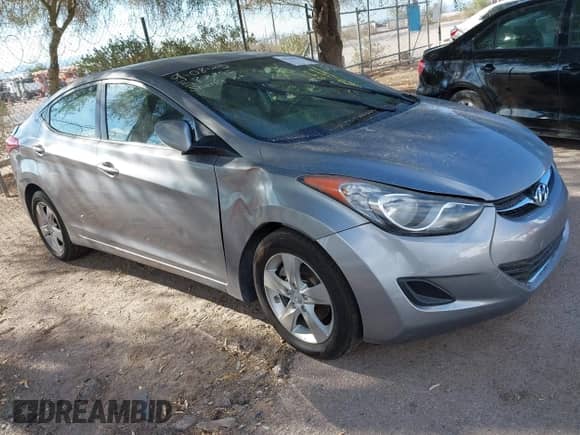2011 Hyundai Elantra Limited с VIN KMHDH4AE0BU125194, выставлен на аукционе IAAI как лот 43183921 с пробегом 120 865 миль миль и . История ставок и продаж доступна на DreamBid. Изображение 1.