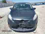 2011 Ford Fiesta SE z VIN 3FADP4EJXBM196640, wystawiony jako Copart lot #64479785 z przebiegiem 125 473 mil mil oraz Szkoda całkowita • Salvage title. Historia ofert i sprzedaży dostępna na DreamBid. Obrazek 5.