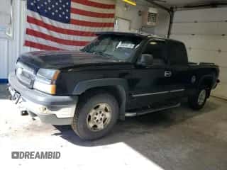 2005 Chevrolet Silverado 1500 Z71 z VIN 2GCEK19B051178951, wystawiony jako Copart lot #84414315 z przebiegiem 179 984 mil mil oraz Czysty tytuł • Clean title. Historia ofert i sprzedaży dostępna na DreamBid. Obrazek 1.