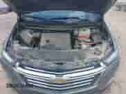 2023 Chevrolet Traverse LT Cloth z VIN 1GNERGKW5PJ181145, wystawiony jako IAAI lot #42480961 z przebiegiem 71 769 mil mil oraz . Historia ofert i sprzedaży dostępna na DreamBid. Obrazek 10.