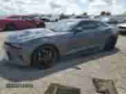 2016 Chevrolet Camaro 1SS с VIN 1G1FE1R79G0181264, выставлен на аукционе Copart как лот 68905465 с пробегом 107 462 миль миль и Списание • Salvage title. История ставок и продаж доступна на DreamBid. Изображение 1.