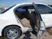 2005 Chevrolet Malibu Classic z VIN 1G1ND52F85M103135, wystawiony jako IAAI lot #43132176 z przebiegiem 161 526 mil mil oraz . Historia ofert i sprzedaży dostępna na DreamBid. Obrazek 8.