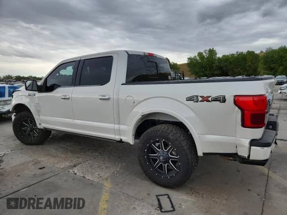 2018 Ford F-150 XLT z VIN 1FTEW1EG2JFE67855, wystawiony jako Copart lot #80585815 z przebiegiem 107 005 mil mil oraz Szkoda całkowita • Salvage title. Historia ofert i sprzedaży dostępna na DreamBid. Obrazek 2.