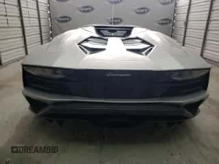 2018 Lamborghini Aventador S with VIN ZHWUV4ZD2JLA07042, listed as a Copart auction lot 85251014 with 29,450 mi miles and Salvage title. Bid and sale history available at DreamBid. Image 6.