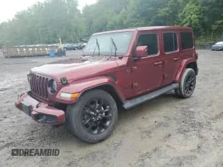 2021 Jeep Wrangler Unlimited Sahara Altitude z VIN 1C4HJXEG6MW620675, wystawiony jako Copart lot #60937435 z przebiegiem 46 013 mil mil oraz Szkoda całkowita • Salvage title. Historia ofert i sprzedaży dostępna na DreamBid. Obrazek 1.