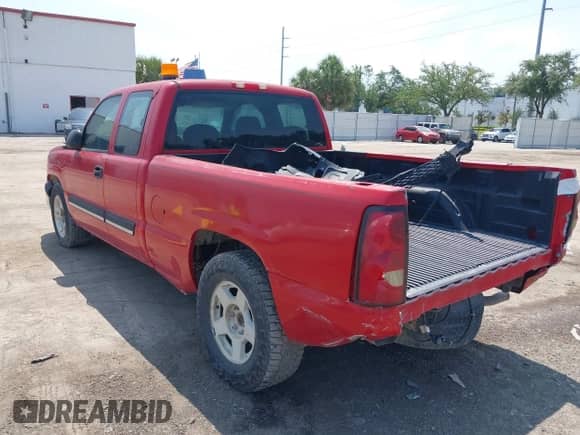 2005 Chevrolet Silverado 1500 Work Truck z VIN 1GCEC19X15Z309756, wystawiony jako IAAI lot #42232258 z przebiegiem Nie podano mil oraz . Historia ofert i sprzedaży dostępna na DreamBid. Obrazek 6.