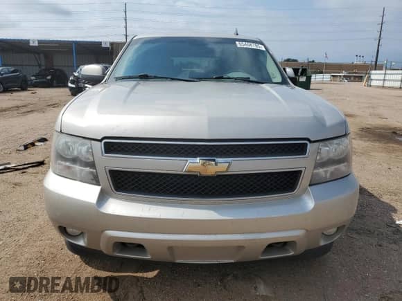 2009 Chevrolet Tahoe 2LT z VIN 1GNFK23009J124795, wystawiony jako Copart lot #65408785 z przebiegiem 196 693 mil mil oraz Czysty tytuł • Clean title. Historia ofert i sprzedaży dostępna na DreamBid. Obrazek 5.