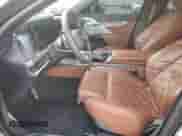 2024 BMW 7 Series 760i xDrive с VIN WBA33EJ01RCR24066, выставлен на аукционе Copart как лот 48591545 с пробегом 17 960 миль миль и Списание • Salvage title. История ставок и продаж доступна на DreamBid. Изображение 7.