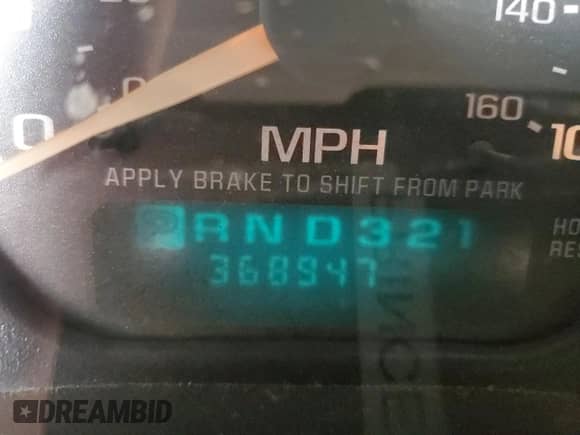 2002 Chevrolet Silverado 2500HD LS с VIN 1GCHK23U32F238447, выставлен на аукционе Copart как лот 84182575 с пробегом 368 947 миль миль и Списание • Salvage title. История ставок и продаж доступна на DreamBid. Изображение 9.