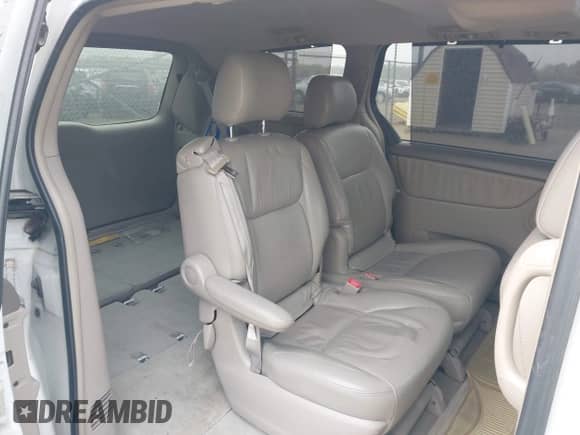 2004 Toyota Sienna XLE with VIN 5TDZA22C54S139549, listed as a IAAI auction lot 43550693 with 207,667 mi miles and . Bid and sale history available at DreamBid. Image 8.