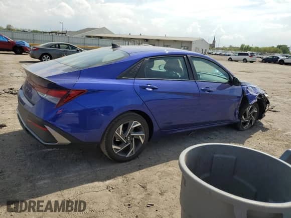 2025 Hyundai Elantra SEL Sport with VIN KMHLM4DG5SU991865, listed as a Copart auction lot 56577565 with 1,959 mi miles and Non repairable. Bid and sale history available at DreamBid. Image 3.