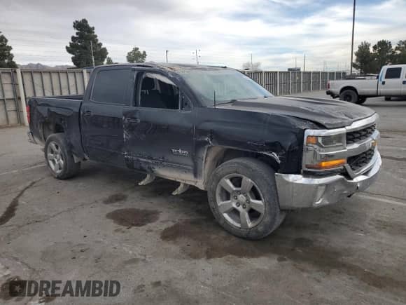 2017 Chevrolet Silverado 1500 LT with VIN 3GCPCREH9HG198058, listed as a Copart auction lot 86384304 with 178,036 mi miles and Salvage title. Bid and sale history available at DreamBid. Image 4.