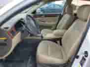 2013 Hyundai Genesis 3.8L z VIN KMHGC4DD5DU258535, wystawiony jako Copart lot #71126125 z przebiegiem 86 984 mil mil oraz Czysty tytuł • Clean title. Historia ofert i sprzedaży dostępna na DreamBid. Obrazek 7.