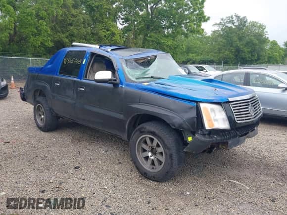 2002 Cadillac Escalade EXT z VIN 3GYEK63N02G210858, wystawiony jako IAAI lot #42365765 z przebiegiem 217 257 mil mil oraz . Historia ofert i sprzedaży dostępna na DreamBid. Obrazek 1.