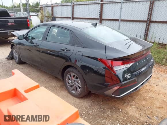 2024 Hyundai Elantra SEL с VIN KMHLM4DG6RU810475, выставлен на аукционе IAAI как лот 43134051 с пробегом 15 444 миль миль и . История ставок и продаж доступна на DreamBid. Изображение 3.