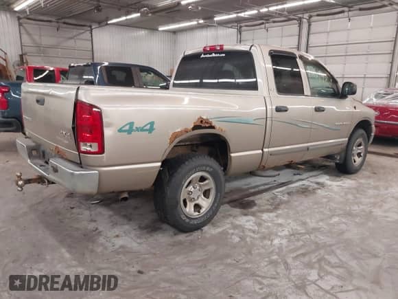 2002 Dodge 1500 с VIN 3D7HU18N22G144800, выставлен на аукционе IAAI как лот 42594259 с пробегом 217 870 миль миль и . История ставок и продаж доступна на DreamBid. Изображение 4.