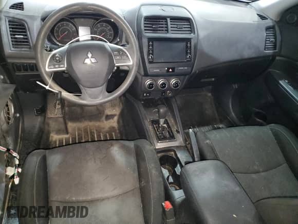 2020 Mitsubishi Outlander ES с VIN JA4AP3AU5LU030928, выставлен на аукционе Copart как лот 90133485 с пробегом 99 828 миль миль и Чистый • Clean title. История ставок и продаж доступна на DreamBid. Изображение 8.