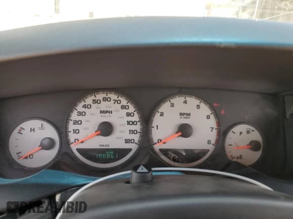 2005 Dodge Neon SXT with VIN 1B3ES56C35D216487, listed as a Copart auction lot 64118345 with 106,861 mi miles and Salvage title. Bid and sale history available at DreamBid. Image 9.