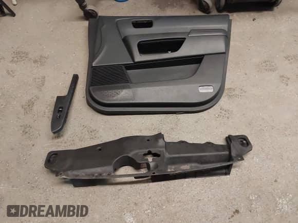 2011 Honda Pilot EX-L с VIN 5FNYF4H6XBB012842, выставлен на аукционе IAAI как лот 43416499 с пробегом 63 321 миль миль и . История ставок и продаж доступна на DreamBid. Изображение 12.