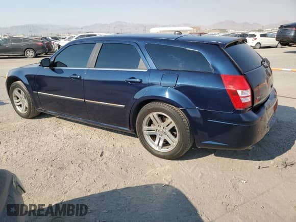 2006 Dodge Magnum R/T with VIN 2D8GV57206H179683, listed as a Copart auction lot 71125884 with 155,646 mi miles and Salvage title. Bid and sale history available at DreamBid. Image 2.
