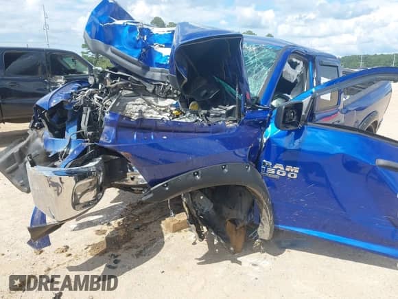 2019 Ram 1500 Tradesman with VIN 1C6RR6FG0KS712690, listed as a IAAI auction lot 42227307 with Not provided miles and . Bid and sale history available at DreamBid. Image 17.