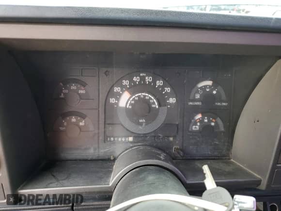 1990 Chevrolet Silverado 1500 с VIN 1GCDK14Z2LZ217639, выставлен на аукционе Copart как лот 65280915 с пробегом 151 490 миль миль и Чистый • Clean title. История ставок и продаж доступна на DreamBid. Изображение 9.