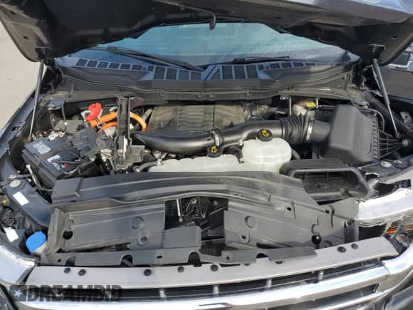 2021 Ford F-150 XL z VIN 1FTFW1EDXMFC68941, wystawiony jako Copart lot #58627445 z przebiegiem Nie podano mil oraz Szkoda całkowita • Salvage title. Historia ofert i sprzedaży dostępna na DreamBid. Obrazek 11.