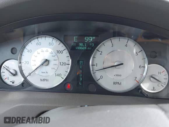 2008 Chrysler 300 Limited with VIN 2C3KA33GX8H119217, listed as a IAAI auction lot 42736906 with 100,669 mi miles and . Bid and sale history available at DreamBid. Image 15.