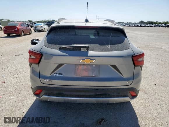 2024 Chevrolet Trax LT с VIN KL77LHE22RC166074, выставлен на аукционе Copart как лот 66842965 с пробегом Не указан миль и Списание • Salvage title. История ставок и продаж доступна на DreamBid. Изображение 6.