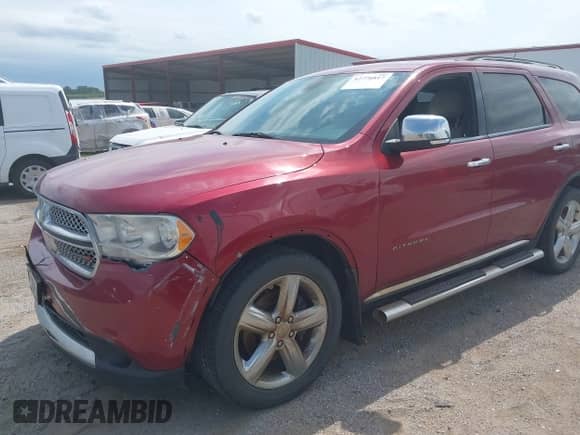 2013 Dodge Durango Citadel with VIN 1C4RDJEG1DC675030, listed as a IAAI auction lot 42776817 with 179,706 mi miles and . Bid and sale history available at DreamBid. Image 17.